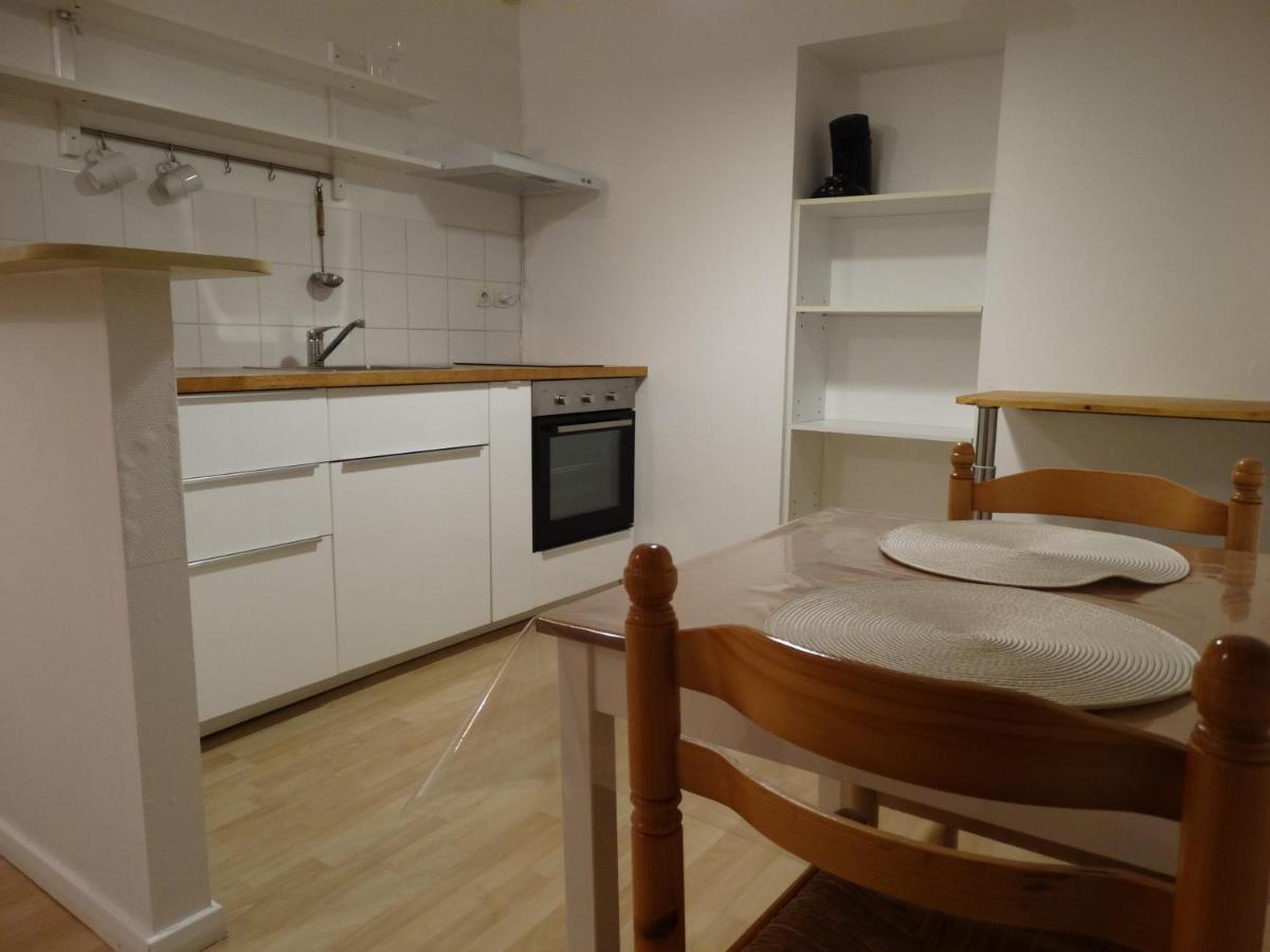 Appart Cosy Plein Centre Apartment Saint-Pol-de-Léon Екстериор снимка